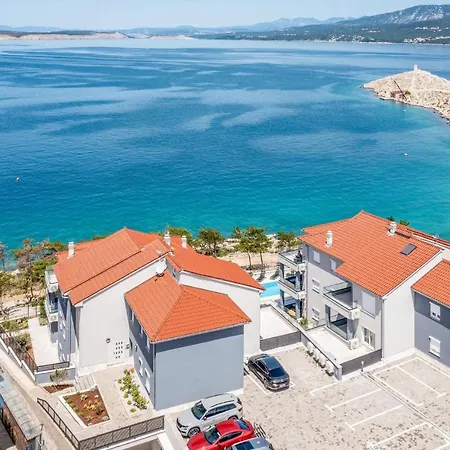 1 Bedroom Beach Front Apartment In Silo Διαμέρισμα *