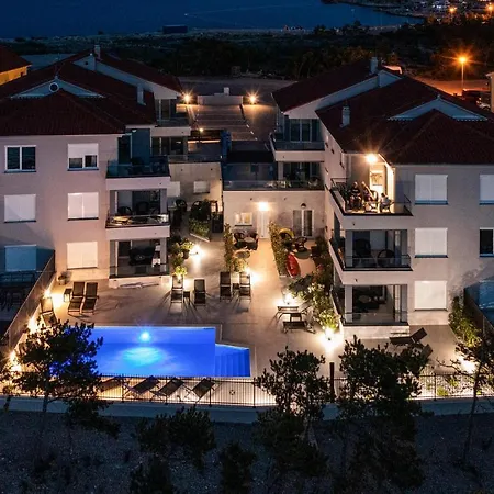 1 Bedroom Beach Front Apartment In Silo Διαμέρισμα